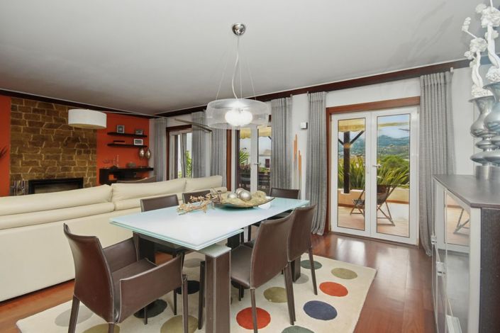 Image No.19-3 Bed House for sale