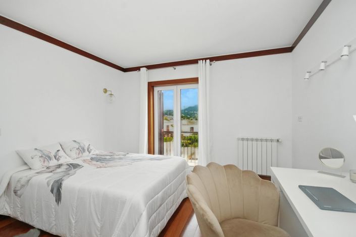 Image No.36-3 Bed House for sale