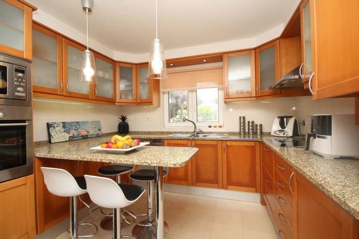 Image No.5-3 Bed House for sale