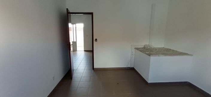 Image No.10-5 Bed House for sale