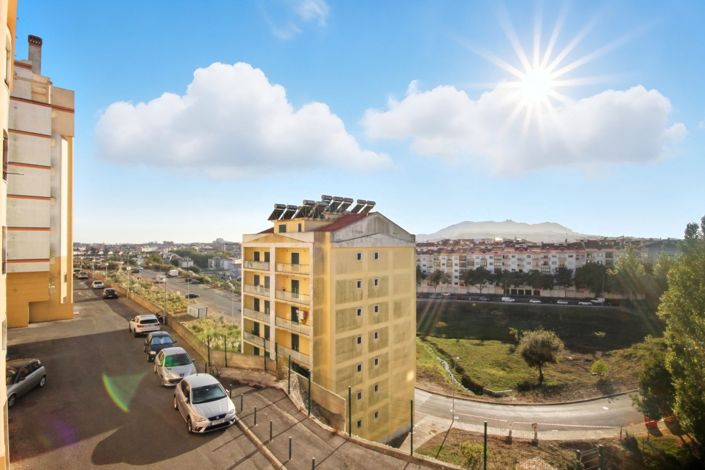 Image No.27-2 Bed Apartment for sale