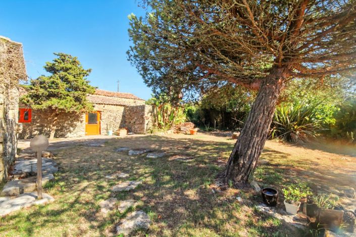 Image No.16-3 Bed House for sale