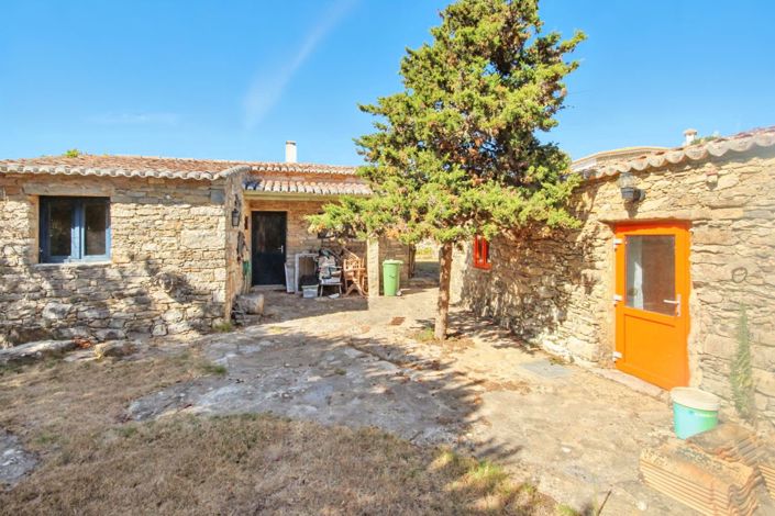 Image No.19-3 Bed House for sale