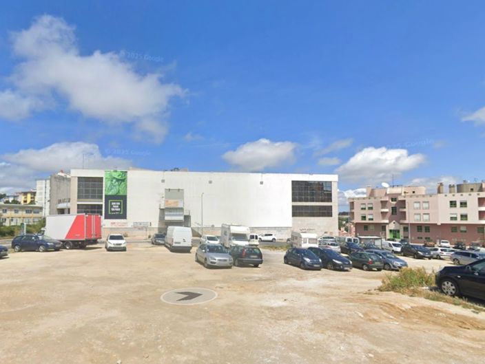 Image No.13-3 Bed Apartment for sale