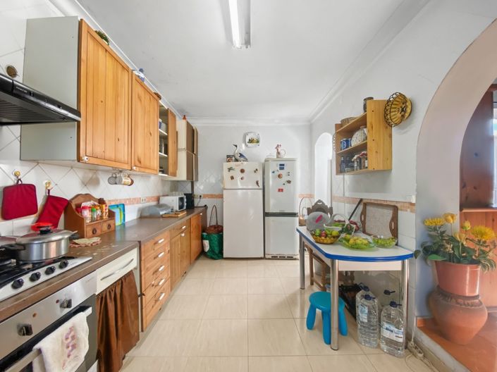 Image No.34-5 Bed House for sale