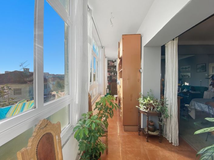 Image No.37-5 Bed House for sale