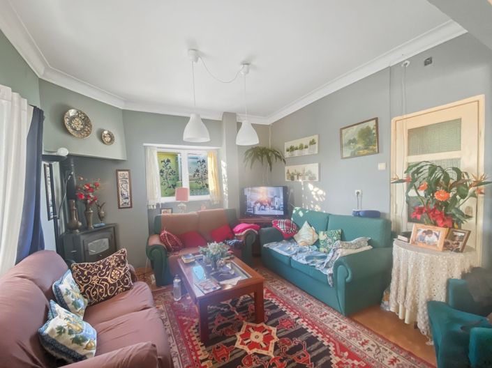 Image No.38-5 Bed House for sale