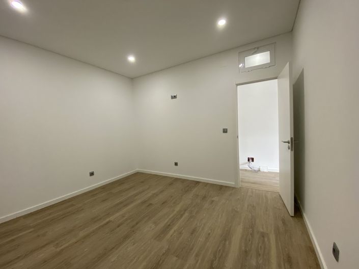 Image No.7-1 Bed Apartment for sale