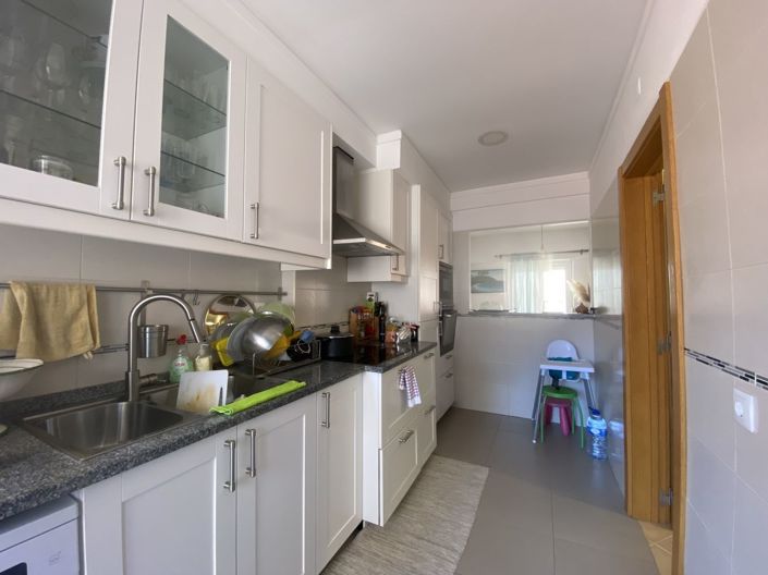 Image No.22-3 Bed Apartment for sale