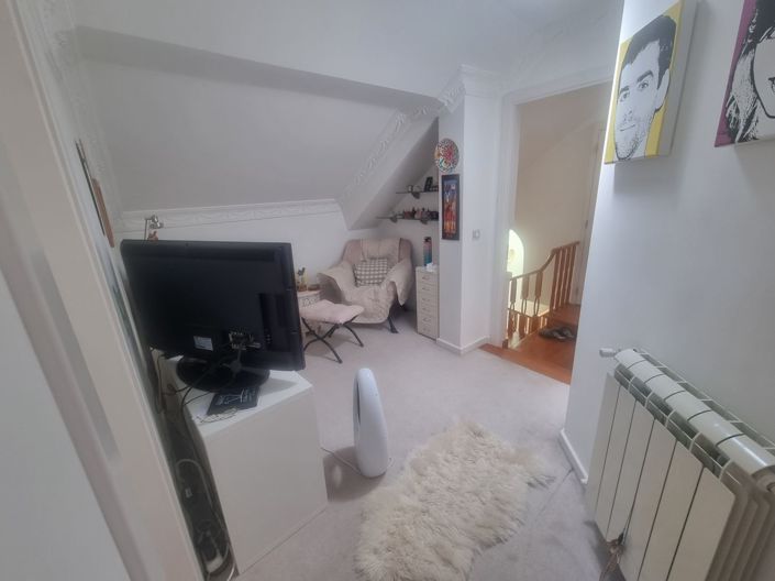 Image No.10-4 Bed Apartment for sale