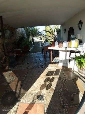 Image No.13-10 Bed Commercial for sale