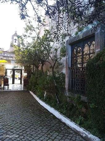 Image No.19-10 Bed Commercial for sale