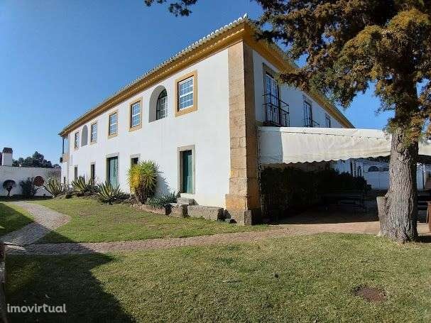 Image No.2-10 Bed Commercial for sale