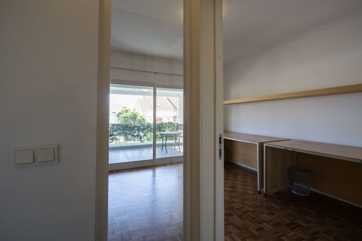 Image No.10-7 Bed House for sale