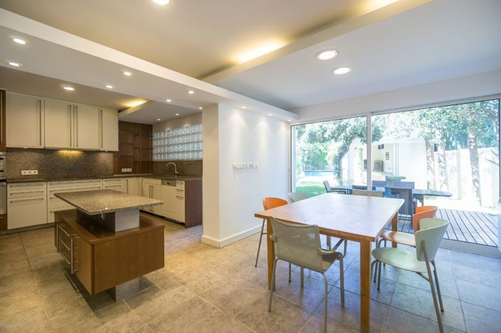 Image No.41-7 Bed House for sale