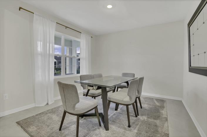 Image No.6-5 Bed House for sale