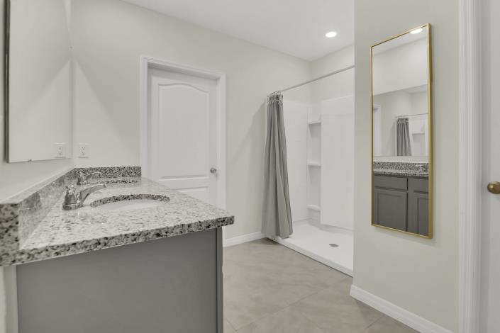 Image No.14-5 Bed House for sale