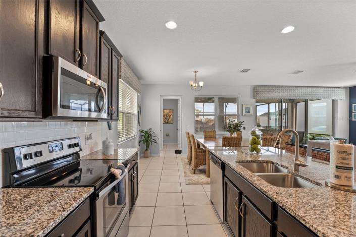 Image No.5-4 Bed House/Villa for sale