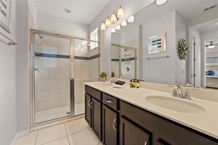 Image No.28-4 Bed House/Villa for sale