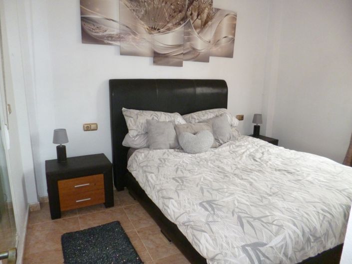 Image No.7-Villa de 4 chambres à vendre à Playa Flamenca