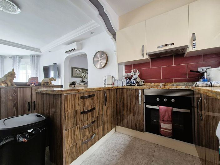 Image No.29-3 Bed Villa for sale