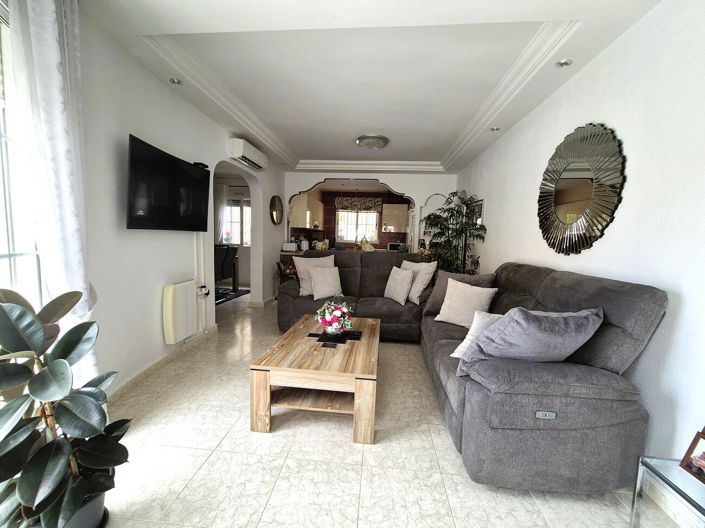 Image No.35-3 Bed Villa for sale