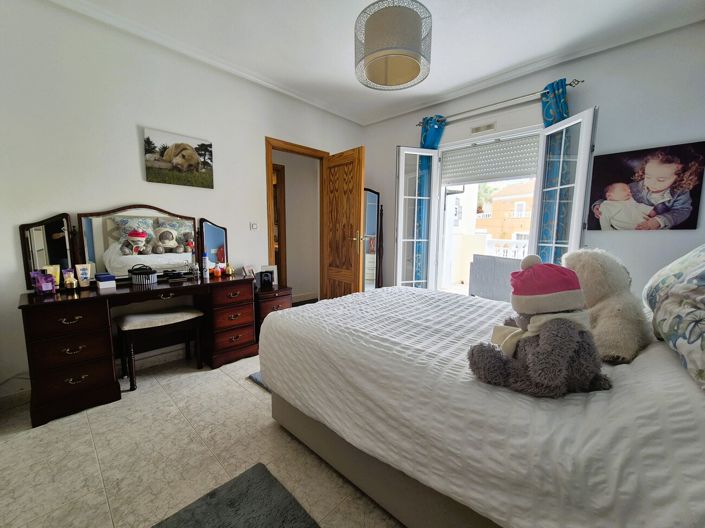 Image No.44-3 Bed Villa for sale