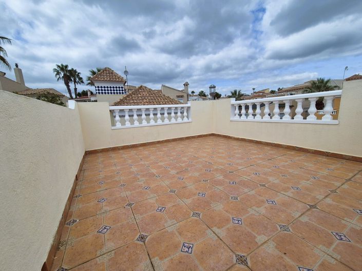 Image No.47-3 Bed Villa for sale