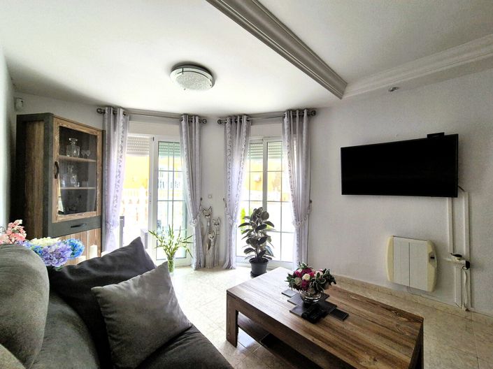 Image No.9-3 Bed Villa for sale