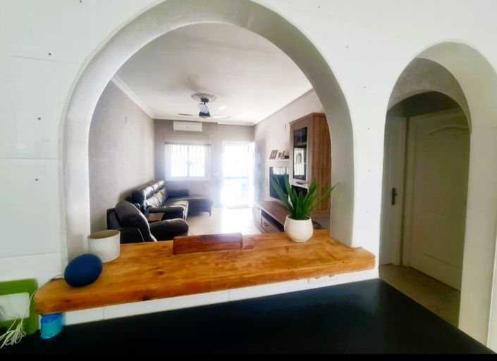 Image No.21-2 Bed House for sale