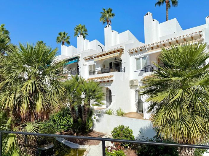 Image No.2-3 Bed Townhouse for sale