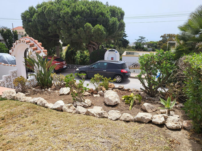 Image No.3-3 Bed Property for sale