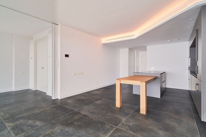 Image No.14-2 Bed Property for sale