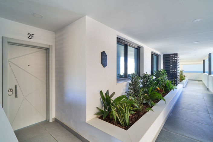 Image No.25-2 Bed Property for sale