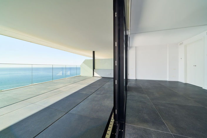 Image No.9-2 Bed Property for sale