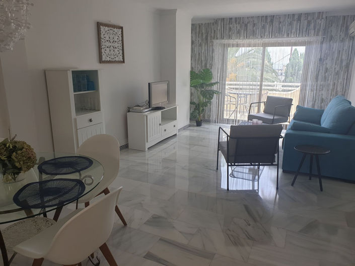 Image No.13-2 Bed Property for sale