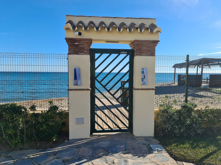 Image No.6-2 Bed Property for sale