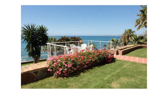 Image No.1-10 Bed Property for sale