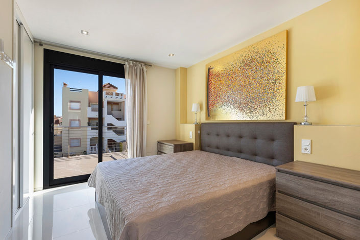 Image No.18-5 Bed Villa for sale