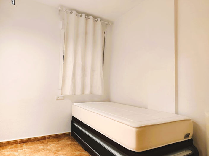 Image No.16-2 Bed Apartment for sale