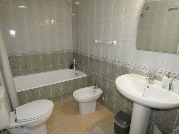 Image No.17-3 Bed Apartment for sale