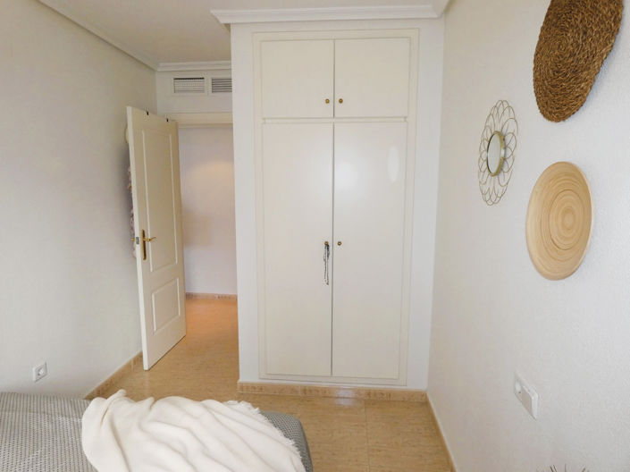 Image No.19-3 Bed Apartment for sale