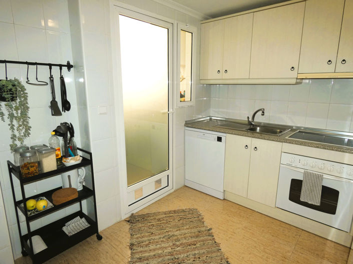 Image No.23-3 Bed Apartment for sale