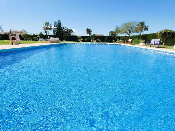 Image No.40-2 Bed Villa for sale