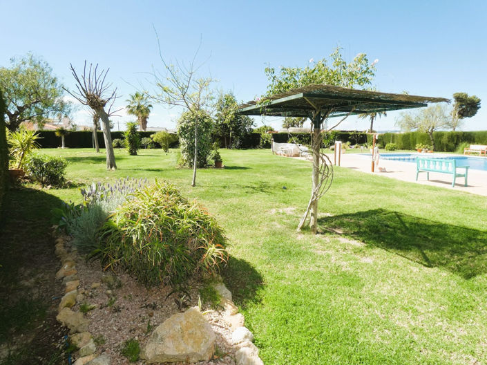 Image No.42-2 Bed Villa for sale