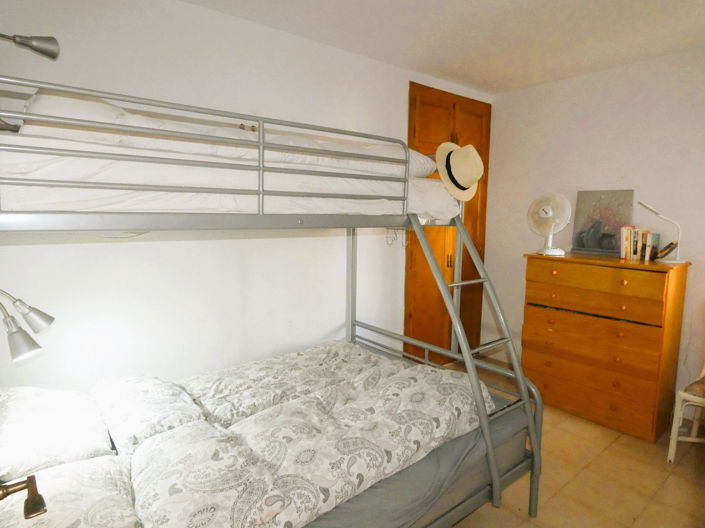 Image No.28-2 Bed Apartment for sale