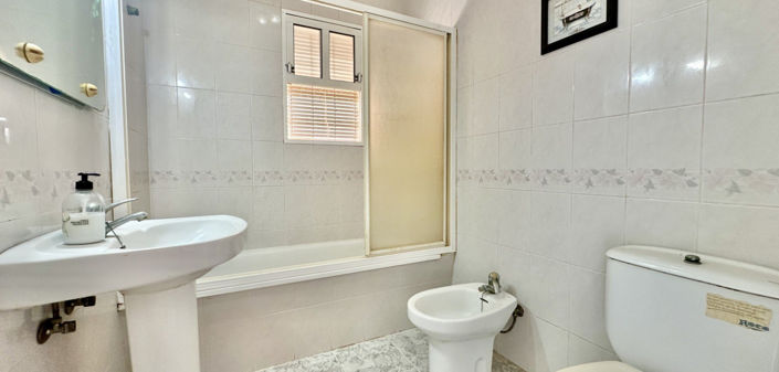 Image No.13-2 Bed Apartment for sale