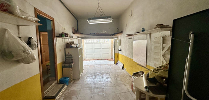 Image No.21-3 Bed Townhouse for sale