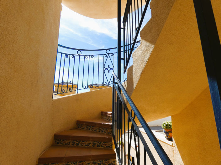 Image No.18-2 Bed Apartment for sale