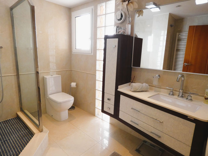 Image No.32-3 Bed Apartment for sale